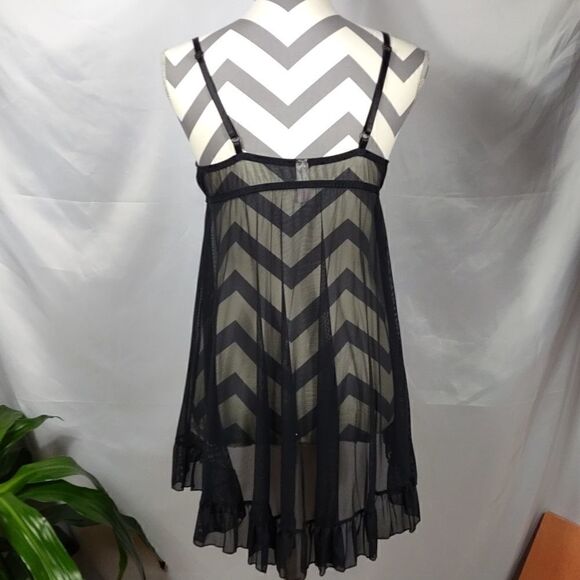 NWOT Inner Secrets Lingerie Sequined Bra Top - Picture 4 of 6